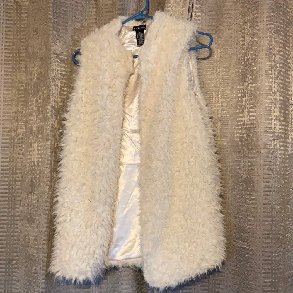 White Faux Fur Vest (so soft!!)